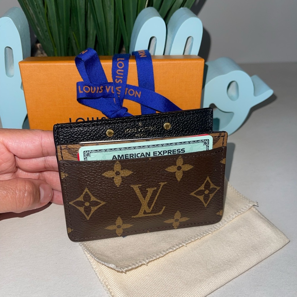 Louis Vuitton - Picture 11 of 13